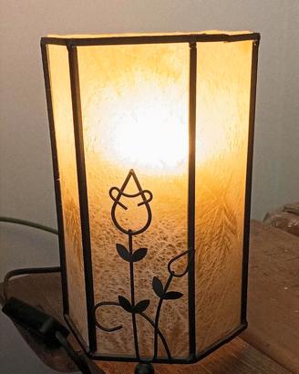 Lampada esagonale da comodino vintage