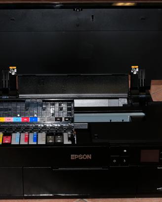 Stampante a colori Epson p600