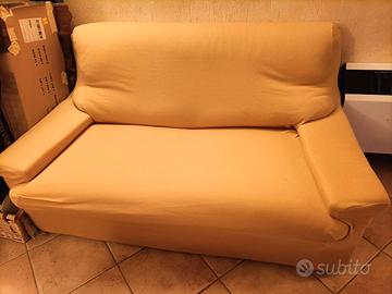 Divano due posti