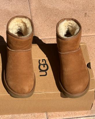 Scarpe / stivaletti UGG