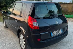 Renault scenic 2