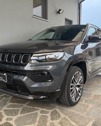 Jeep Compass 1.5 turbo t4 mhev Summit 2wd 130cv dc