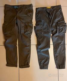 Pantaloni cargo