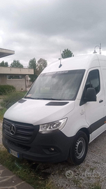 Mercedes-Sprinter 319 V6 2020