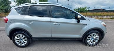KUGA 2,0 DIESEL 163 CV 4WD 4X4 POWERSHIFT SEDILI E