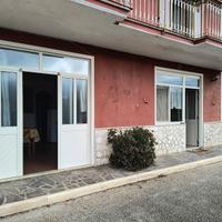 Villa indipendente con ampi spazi esterni