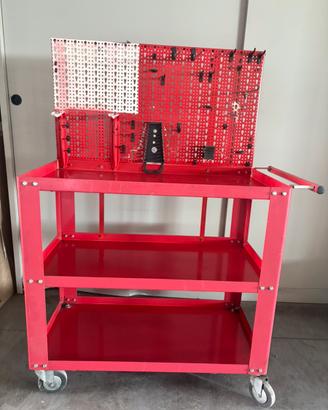 Carrello porta attrezzi