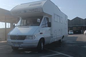 Rimorr 728 su Mercedes Sprinter