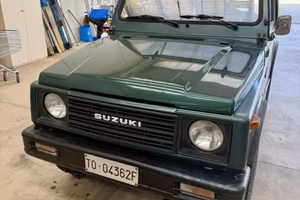 Suzuki SJ413