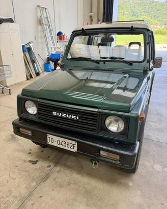 Suzuki SJ413