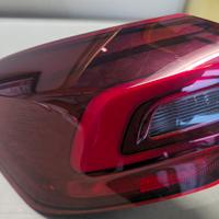 faro posteriore sinistro Ford Focus berlina 2022 i