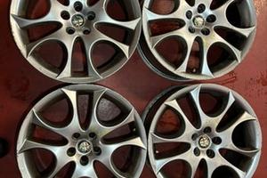 Cerchi in lega da 17 Alfa Romeo 147 (limitata)