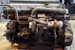 MOTORE CURSOR 8 CNG IVECO F2BE0642 A