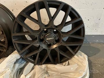 Cerchi  MOMO R16