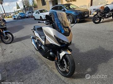 Honda Forza 750 2026