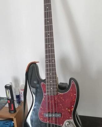 Basso Elettrico Squier by Fender Jazz Bass + Ampli