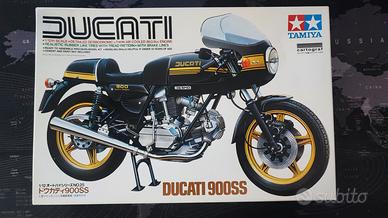 Ducati 900SS Tamiya / Scala 1:12 - Da montare
