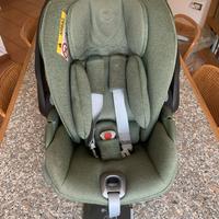 Seggiolino CYBEX Cloud T colore Leaf Green
