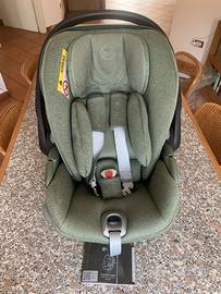 Seggiolino CYBEX Cloud T colore Leaf Green