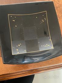 Piatto da collezione  in ceramica