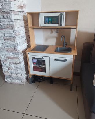 gioco cucinetta in legno 