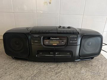 Panasonik RX DT 30 radio lettore cd e musicassette