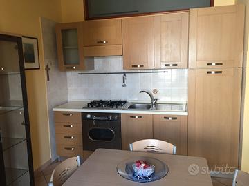 Arredato con posto auto