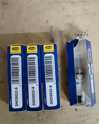 Candela accensione Magneti Marelli SND8022-8