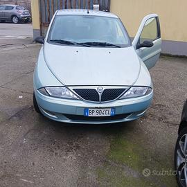 Lancia Y  2001 1.2 8V