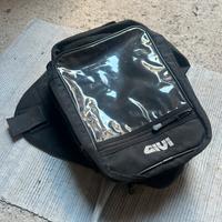 Borsa serbatoio magnetica