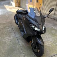 Yamaha T Max 560 - 2022