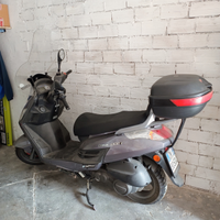 Kymco Dink 200i