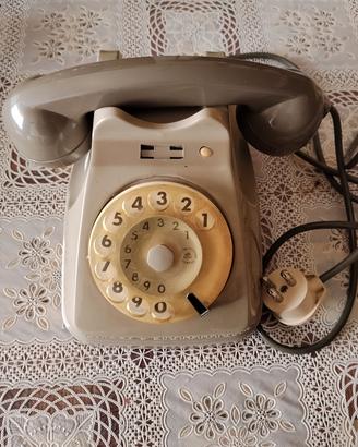 Telefoni antichi