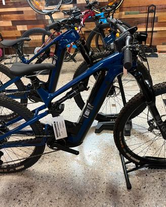 CANNONDALE MOTERRA NEO CARBON 1 750Wh SCONTO 45%