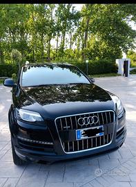 Audi Q7 2011 