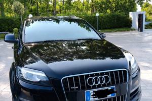 Audi Q7 2011 