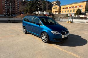 Volkswagen touran 1,6 benzina GPL