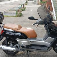 Scooter Yamaha Versity 300
