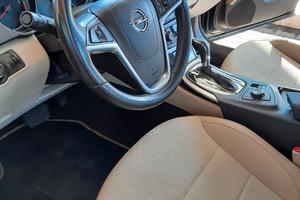 Opel Insignia sport tourer automatica cosmo