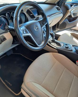 Opel Insignia sport tourer automatica cosmo