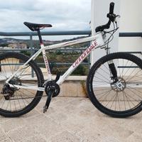 mtb Cannondale f1