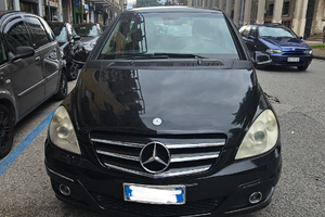 Mercedes-Benz Classe B. 