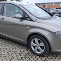 SEAT Altea 2.0 TDI DPF ADATTA NEOPATENTATI