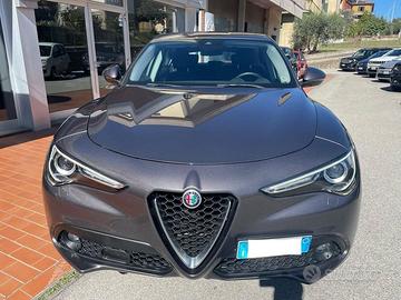 Alfa Romeo Stelvio 2.2 Turbodiesel 210 CV AT8...