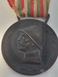 Medaglia Commemorativa Guerra 1915-1918 "Bronzo Ne