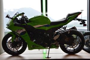 KAWASAKI NINJA 636 ZX-6R