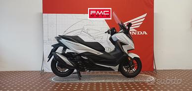 Honda Forza 350
