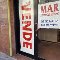 LOCALE COMMERCIALE FRONTE STRADA