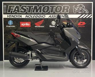 Yamaha X-Max 250