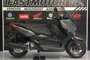 Yamaha X-Max 250